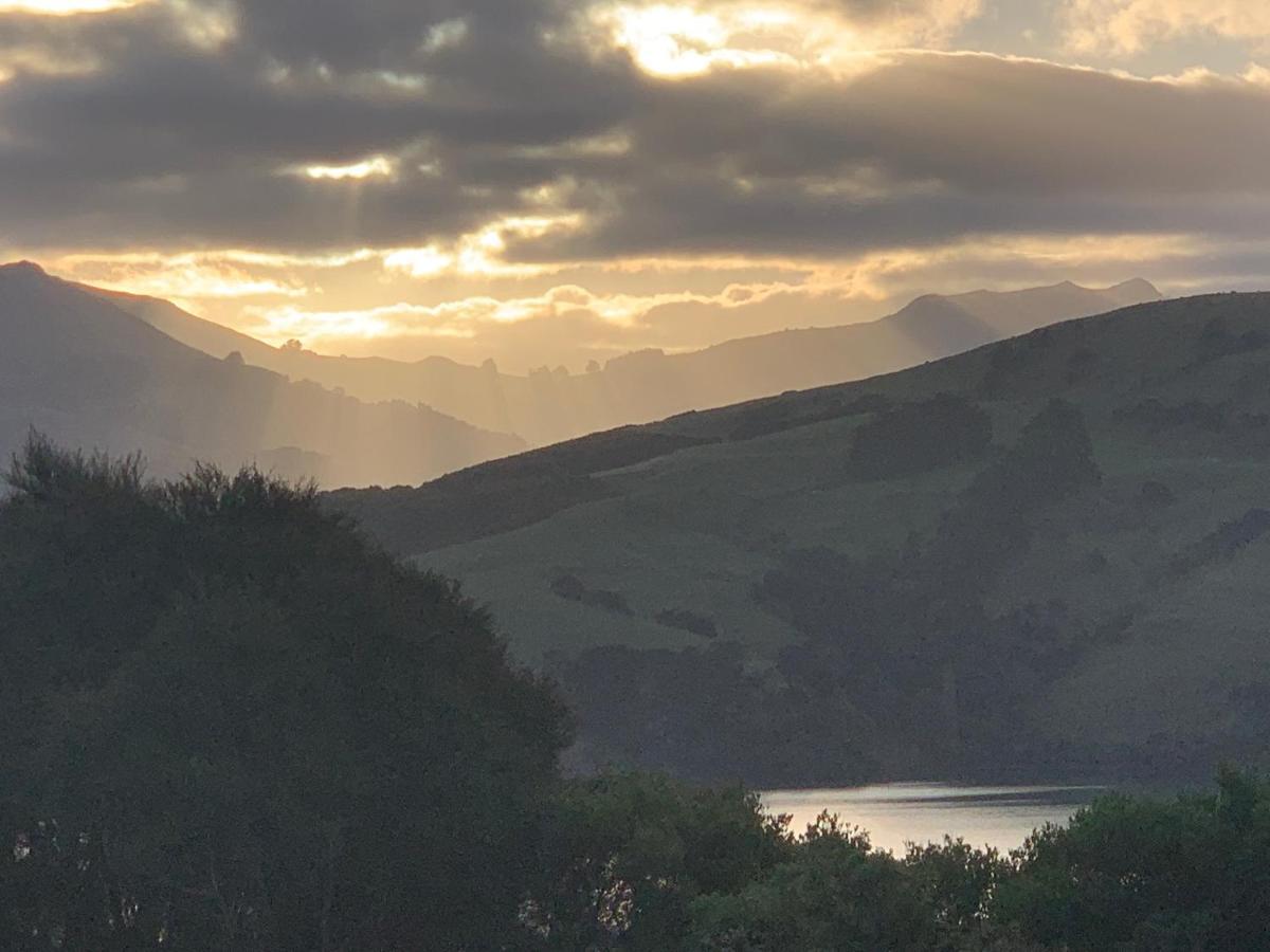 Love Akaroa Retreat エクステリア 写真